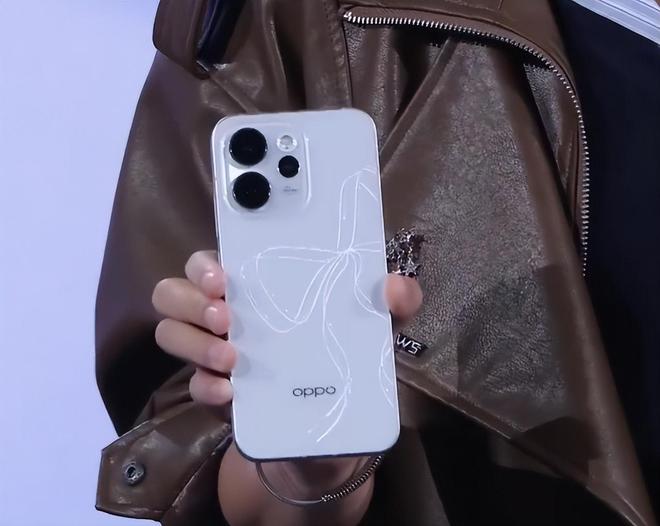 Ah ！可能是今年后盖最好看的手机了刚发布这 2 亿像素 + 6500m(图4)